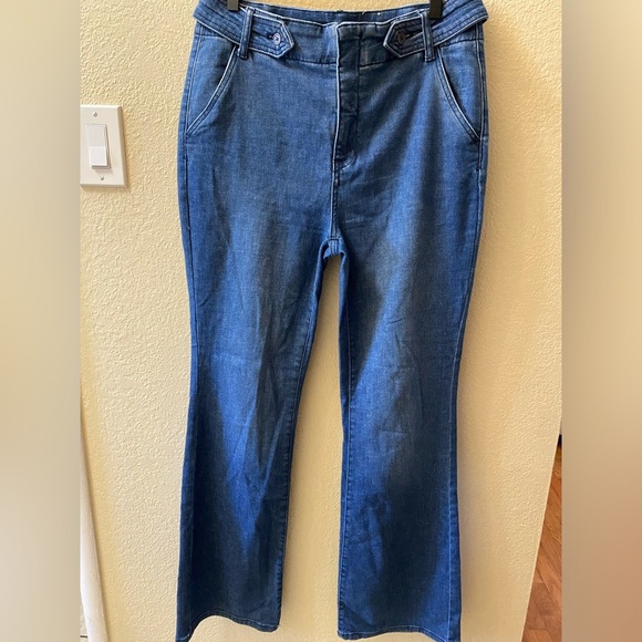Pilcro Anthropologie Flare Jean - Picture 1 of 9